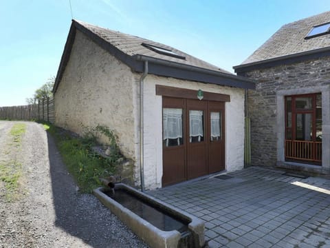 Beautiful Cottage in Malempre with Fenced Garden Vacation rental in Manhay