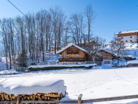 Apartment in Walchen near Ski Lift Apartment in Piesendorf