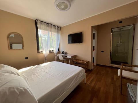 Camera doppia con bagno privato e terrazzino Apartment in La Spezia