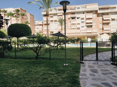 Beautiful apartment with pool and AC Apartment in Malaga