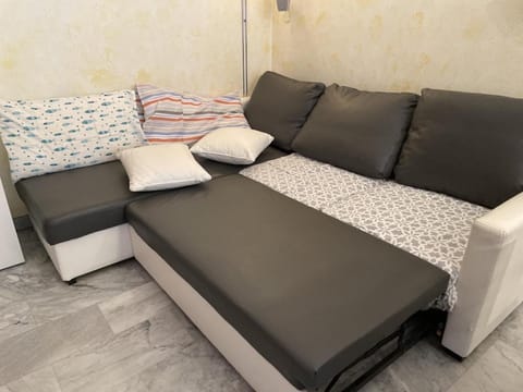 impeccable b&b up to 6 guests in milan central Apartment in Milan