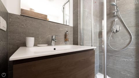 Italianway - Ciuk 11 Apartment in Canton of Grisons