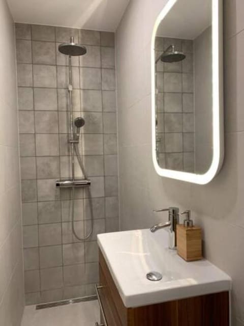 First FL terace · Sea Breeze 2 room loft apartment Vacation rental in The Hague