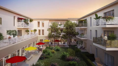 Résidence Domitys REGALECIA à Uzès Vacation rental in Uzes