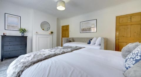 KIST Accommodates - Duck Hill Cottage Vacation rental in Ripon