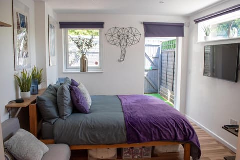 121 Studio Apartment in East Hertfordshire District