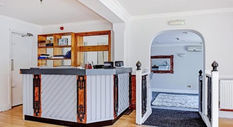 Gables Hotel and Restaurant Hotel in Marston Green