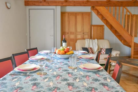 La Mésange Enchantée Vacation rental in Grospierres