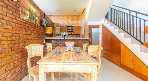 Pondok Lulik Homestay Seseh Hotel in Kediri