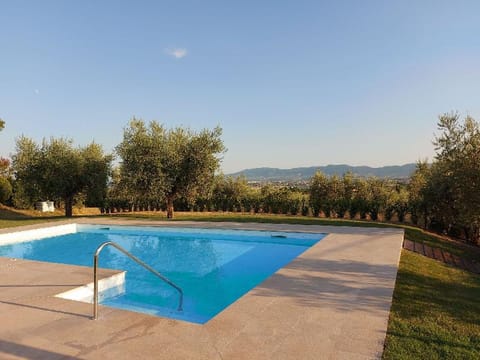 Comfortable holiday home in Pistoia with pool Vacation rental in Pistoia