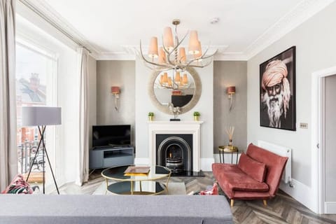 L-Spa Boutique Apartments - Deluxe two bedroom  Apartment in Royal Leamington Spa