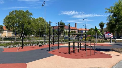 Bristol Apartments - Standard Family Room Apartment in Vojvodina