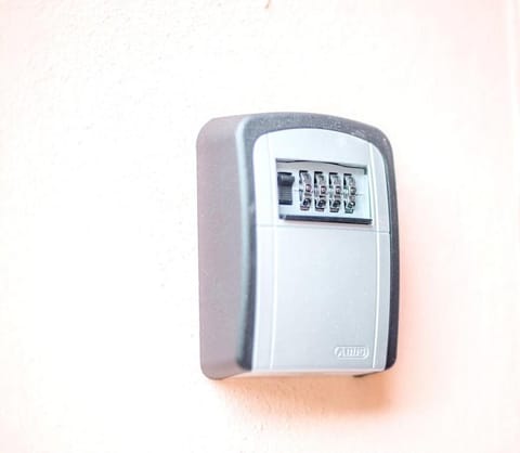 Lotus Oasis, appartamento con veranda e giardino Apartment in Canton of Ticino