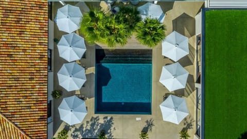 La Maison d'Ambrine - Villa Contemporaine Villa in Grignan