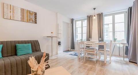 Appartement en centre piétonnier proche de la gare Apartment in Thionville