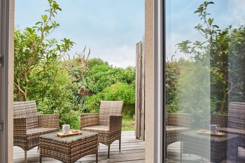 Les Maisons de Tatihou, The Originals Relais Hotel in Saint-Vaast-la-Hougue