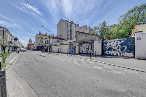 Hôtel Robespierre Ex Idéal hôtel Paris - Montreuil Hotel in Paris