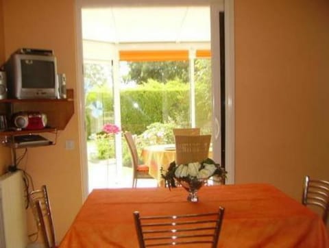 Peaceful Forest Stay in Pedernec Vacation rental in Brittany