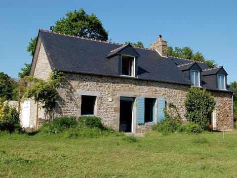 Lovely mansion with fenced garden Vacation rental in Brittany
