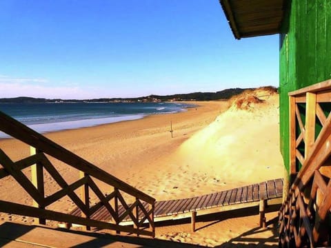 Beautiful apartment in Galicia w/ Apartment in O Morrazo