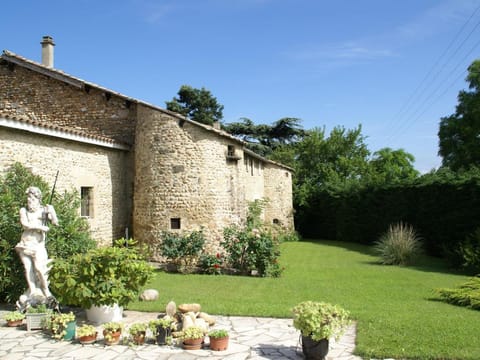 Cosy house with private pool near Valence Vacation rental in Provence-Alpes-Côte d'Azur