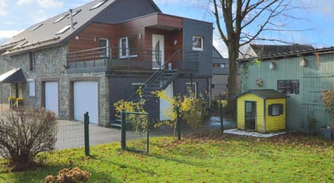 A holiday home ideal for families and for discovering the Ardennes. Vacation rental in Wallonia, Belgium