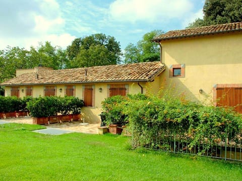 Apartment in Perugia with Pool  Terrace Apartment in Perugia