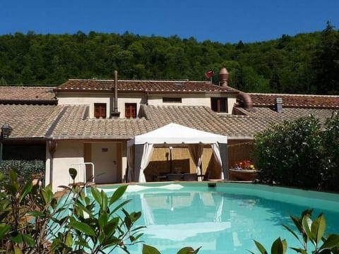 House in Pistoia with Pool and Nature Views Vacation rental in Emilia-Romagna