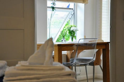 Crescent House Apartments Apartment in Telford