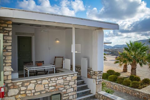 Irenes View Apartments Villa 5 - 5 guests with pool and sea view in Agia Irini Apartment in Paros, Greece