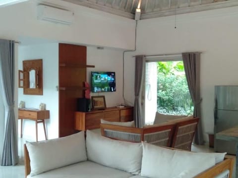 One Bedroom Luxury Bungalow Vacation rental in West Selemadeg