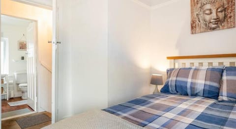 Close to city centre home with public transport Vacation rental in Belfast