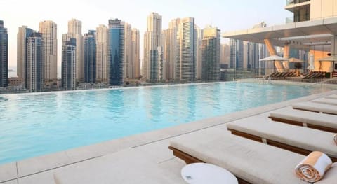 Vida Dubai Marina & Yacht Club Hotel in Dubai