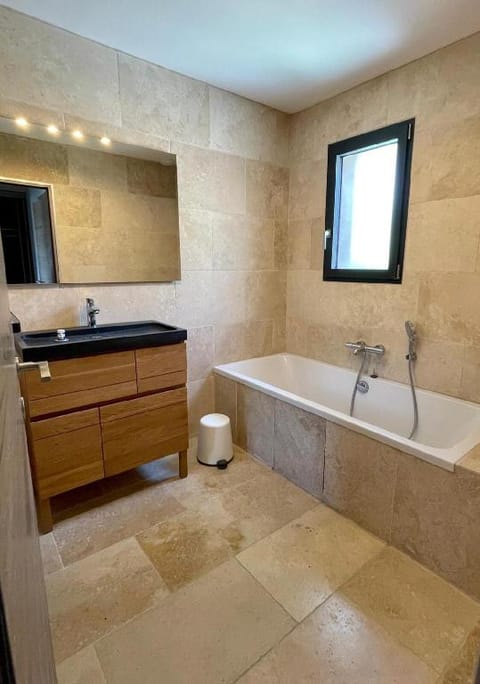 L'été Indien 3 Apartment in Sanary-sur-Mer