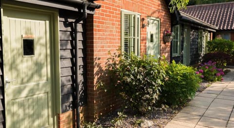 The Foxes Den Coffee House and Rooms Bed and Breakfast in Babergh District