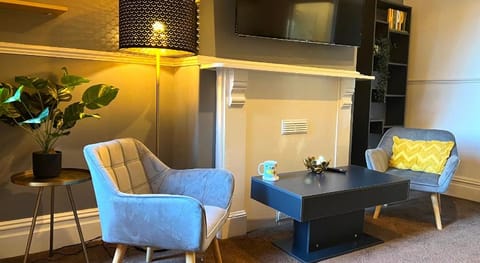 Priorswood House Apartment in Taunton