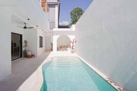 Avanoa Villa Hotel in North Kuta