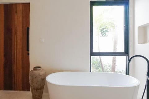 Avanoa Villa Hotel in North Kuta