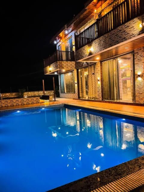 IBIZA FARM BY TRV , A 3BHK VILLA WITH MASSIVE POOL Vacation rental in Jaipur