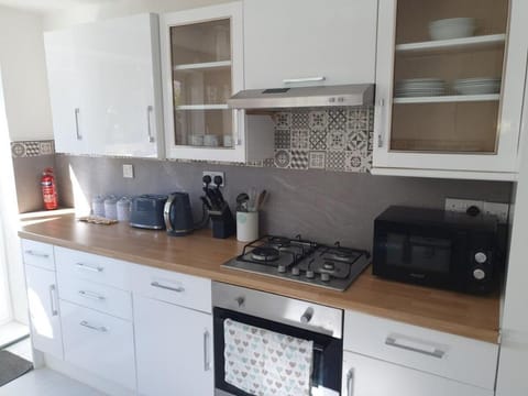 Beautiful apartment with free parking Apartment in Bournemouth