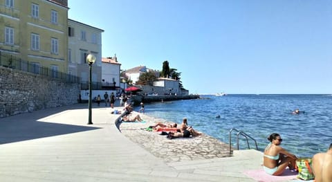 Old Town Charmer Apartment in Poreč
