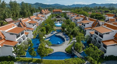Khao Lak Beach Resort, A Marriott Vacation Club Resort Hotel in Khuekkhak