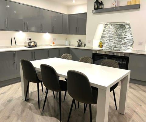 SA Stays Vacation rental in Wigan