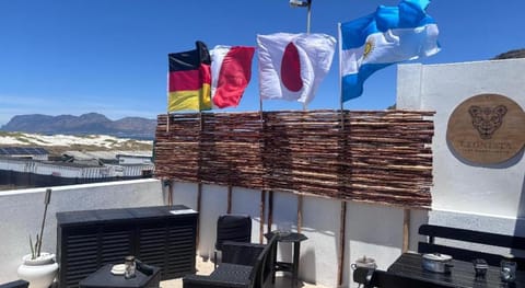 Cape Capsules Hotel in Cape Town