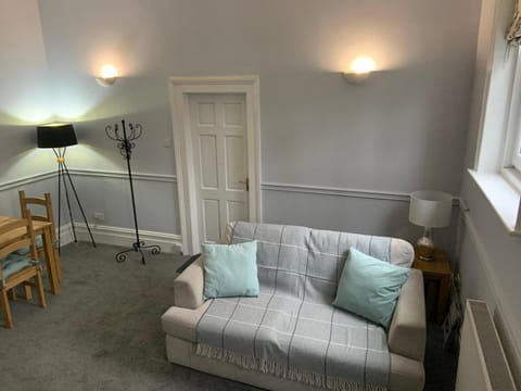 Hursley Lodge Apartment in Lincoln