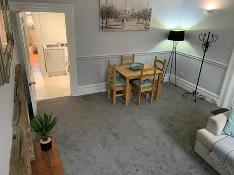 Hursley Lodge Apartment in Lincoln