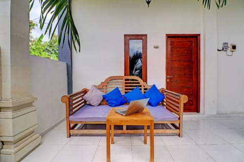 OYO 91717 7 L Homestay Hotel in North Kuta