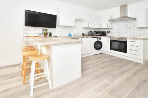 Townhouse@ 147 Westminster Street Crewe Vacation rental in Crewe