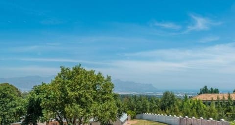 Tuscany Hauss Villa in Cape Town