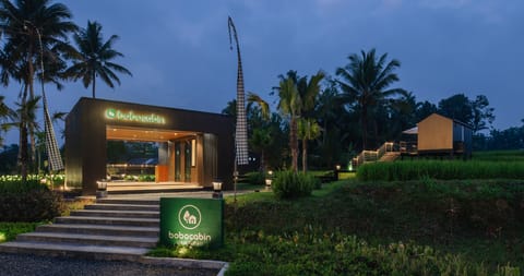 Bobocabin Ubud, Bali Resort in Tampaksiring